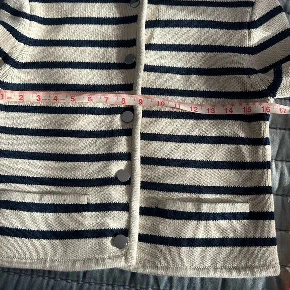 Theory Classic Cream and Blue Knit Cardigan - Picture 7 of 13